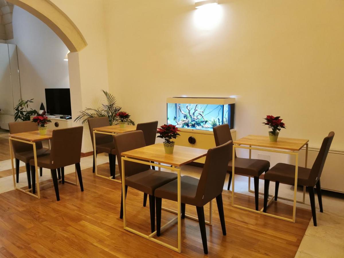 Dimora Dei Salentini Acomodação com café da manhã Lecce Exterior foto